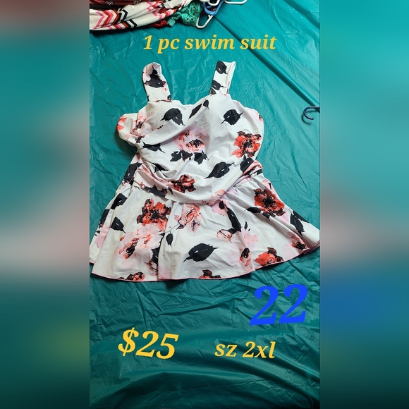 Rose gal swimsuit - Picture 1 of 1